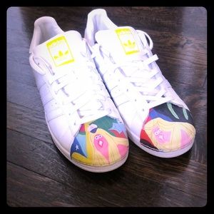 Pharrell Williams Adidas Superstar shelltoes
